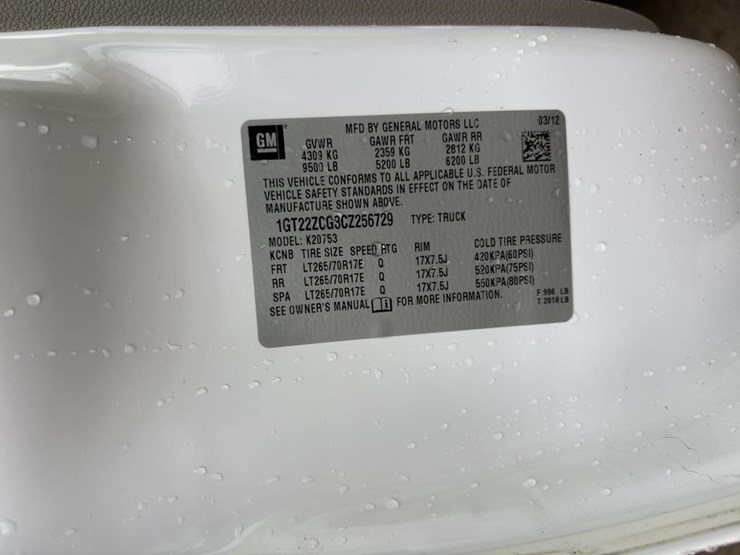 2012-gmc-sierra-2500-image-19