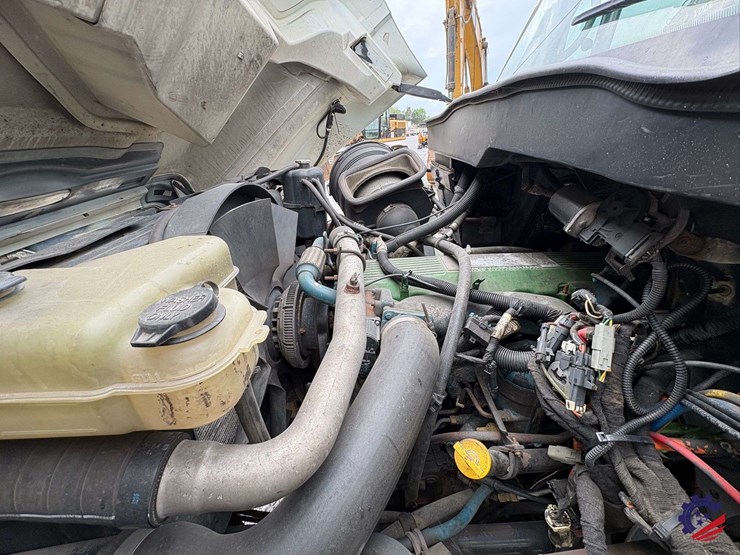 2007-international-sf525-t/a-dump-truck-image-55