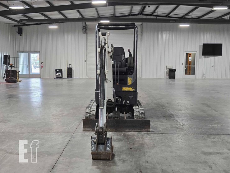 2022-bobcat-e20-image-7