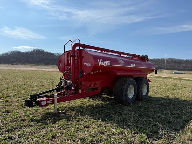2023-valmetal-auto-trac-5600-gallon-manure-tanker-image-25