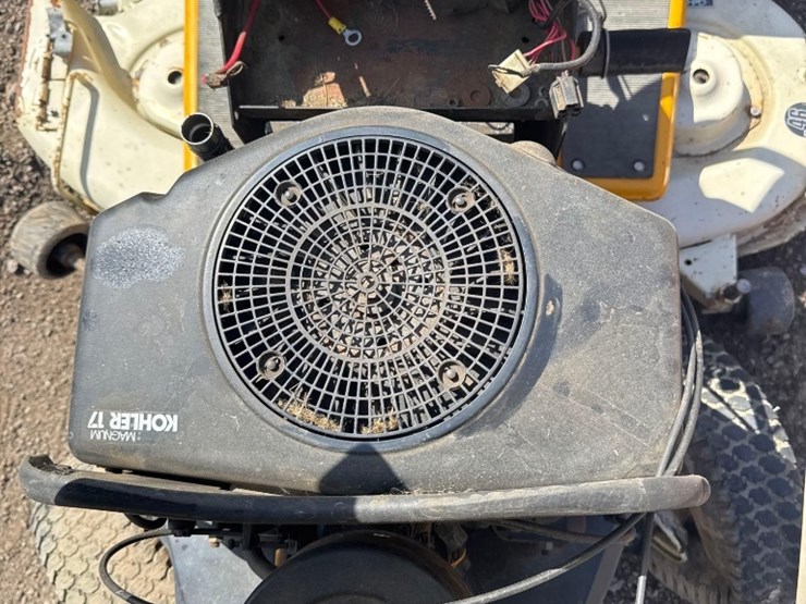 cub-cadet-1720-image-3