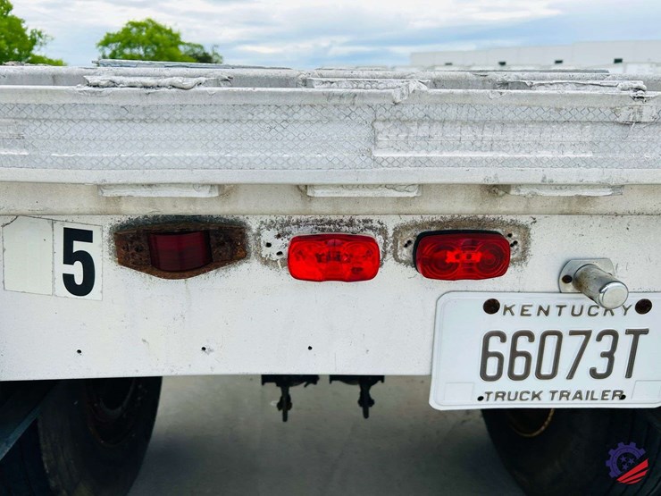 utility-flatbed-image-22