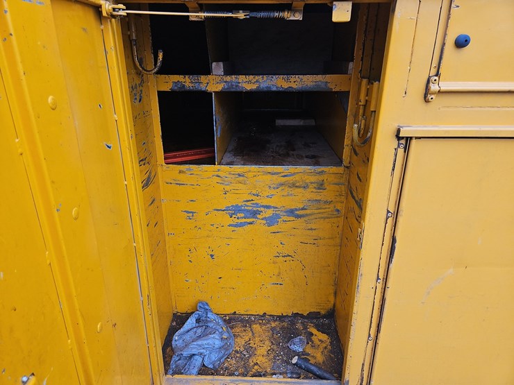 1987-ford-f800-image-18