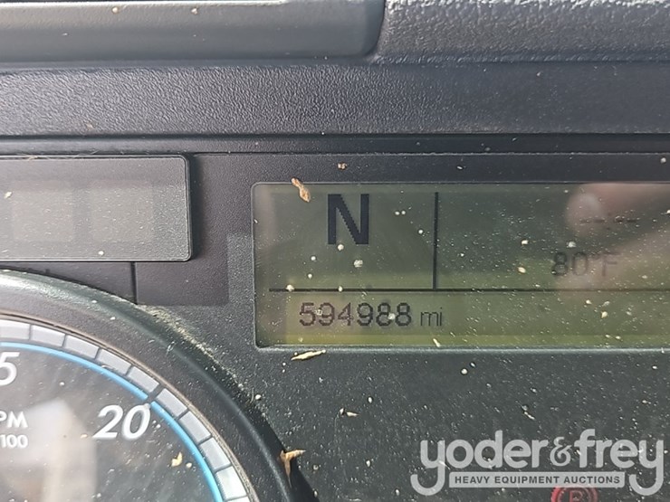 2017-freightliner-cascadia-113-image-28