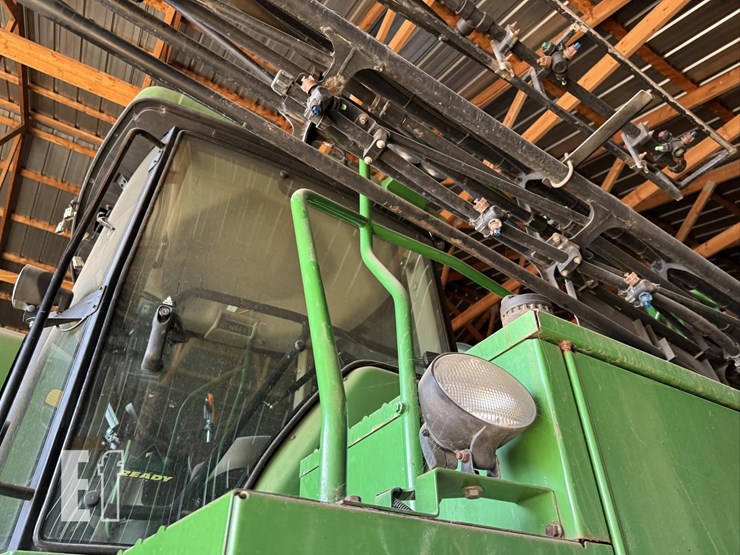 2005-john-deere-4720-image-90