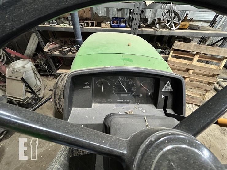 2001-john-deere-5320-image-11