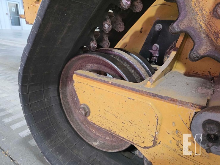 2022-caterpillar-289d3-image-34