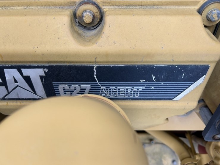 2012-caterpillar-ad55b-image-40