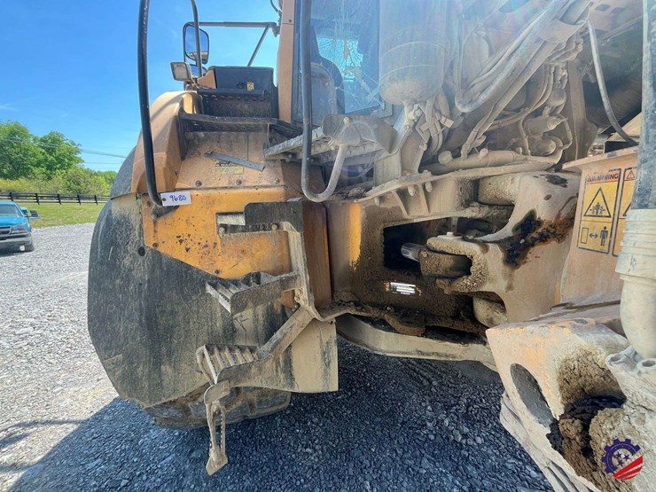 2012-volvo-a40f-image-24