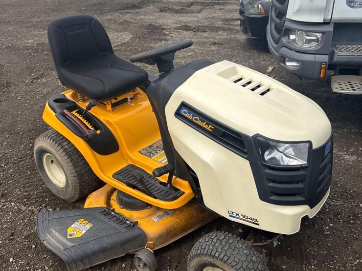 cub-cadet-ltx1045-image-1