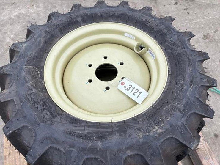 tiron-210/95r16-tires-w/-6-lug-rims-(set-of-3)-image-9