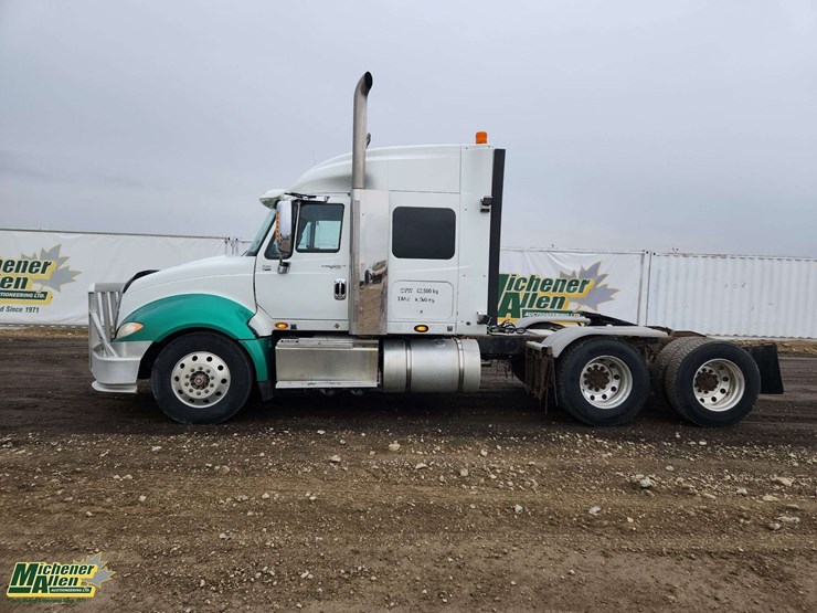 2014-international-prostar-image-22