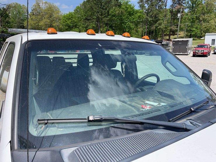 2016-ford-f350-image-16