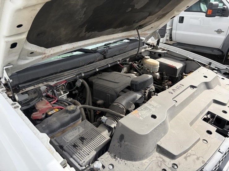 2012-gmc-sierra-2500-image-7