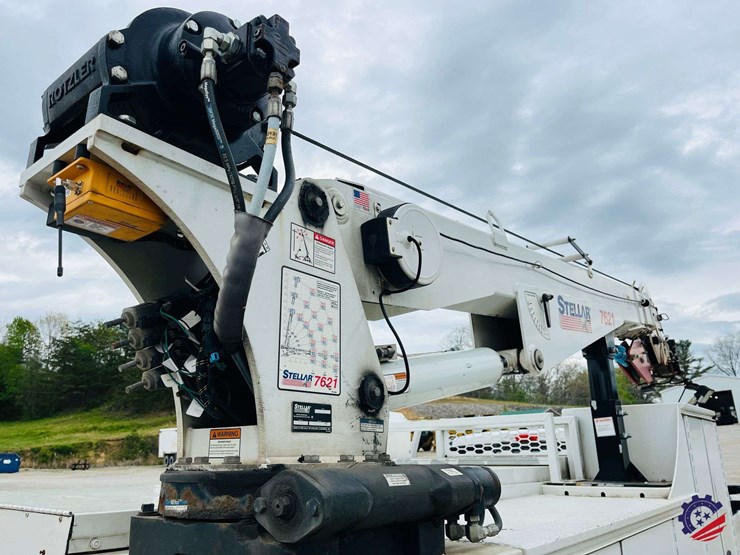 2018-ford-f550-image-34