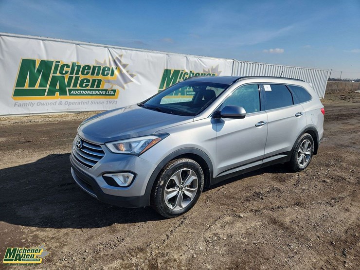 2015-hyundai-santa-fe-image-1