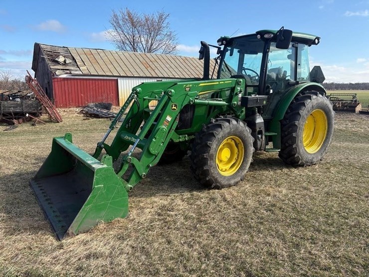 2022-john-deere-5100m-image-26