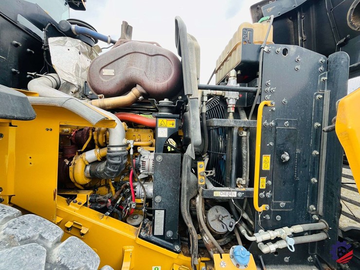 2019-caterpillar-950m-image-74