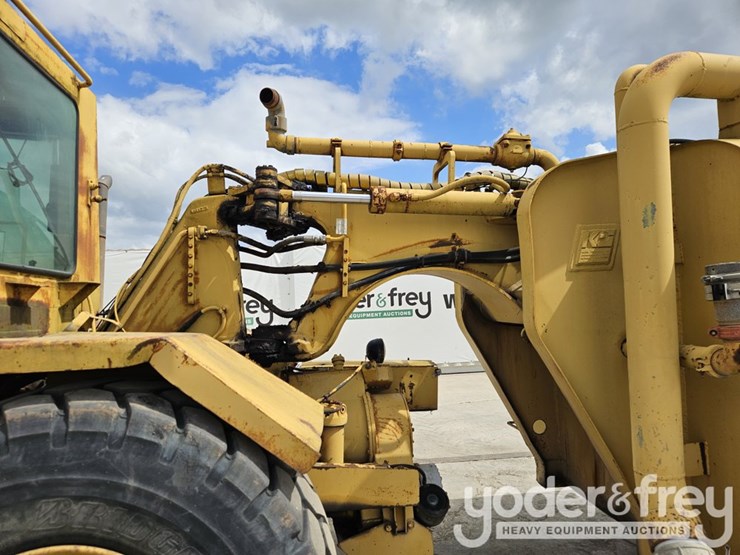 caterpillar-613c-image-11