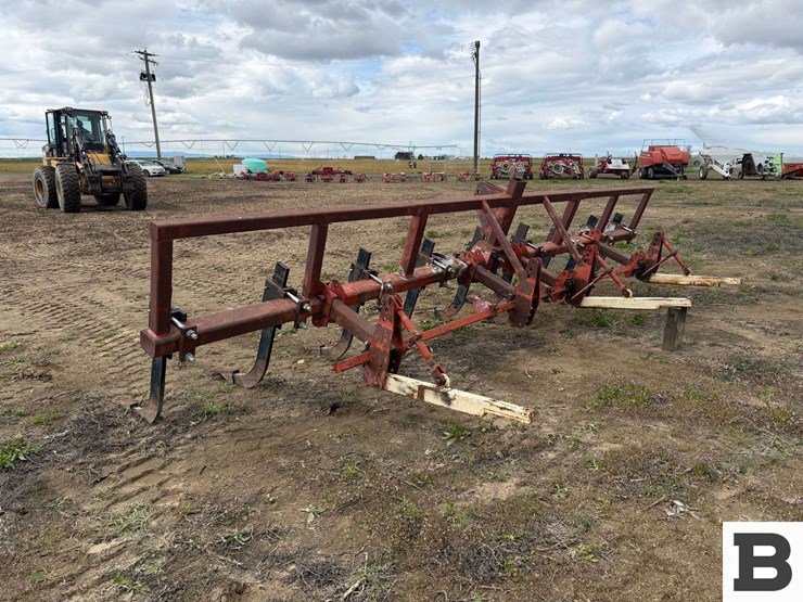 dammer-diker-bar-image-3