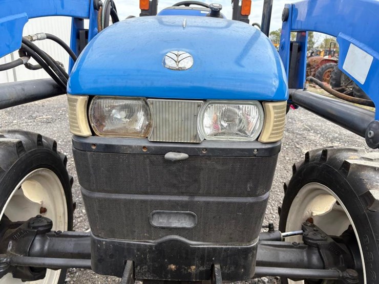 new-holland-45-image-27