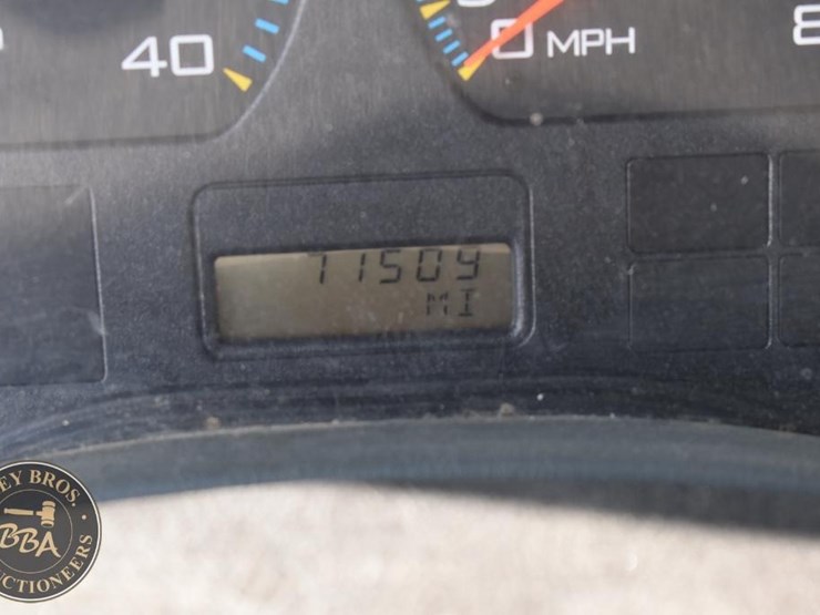 2005-international-durastar-4300-image-43