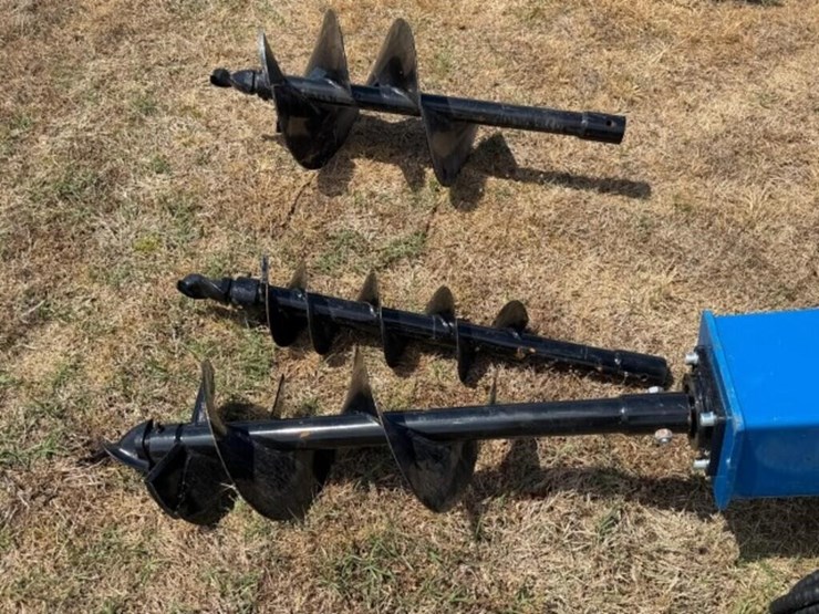 skid-steer-post-hole-digger-image-5