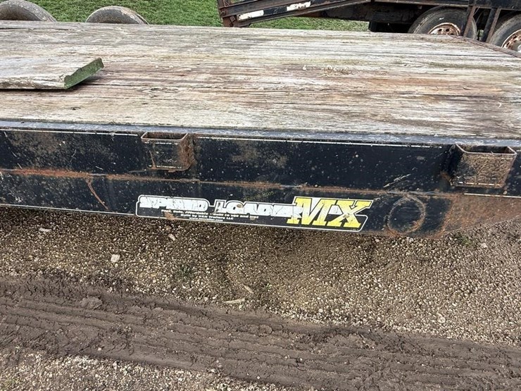 2015-h-&-h-tandem-axle-trailer-image-2