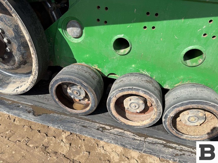 2004-john-deere-9520t-image-16