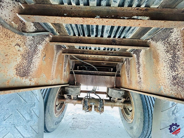 utility-flatbed-image-49