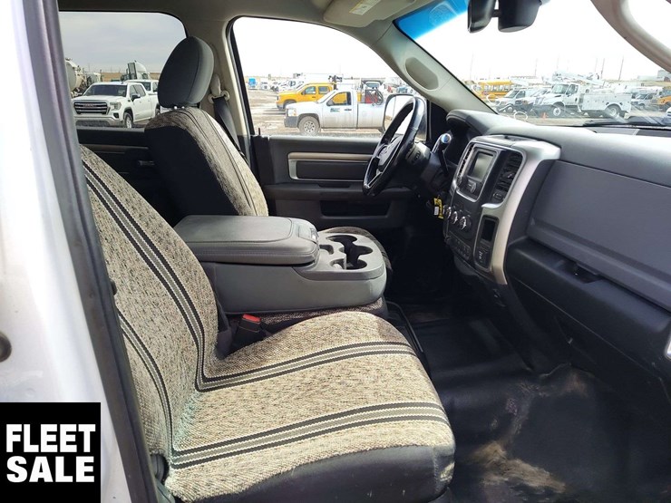 2018-dodge-2500-image-15