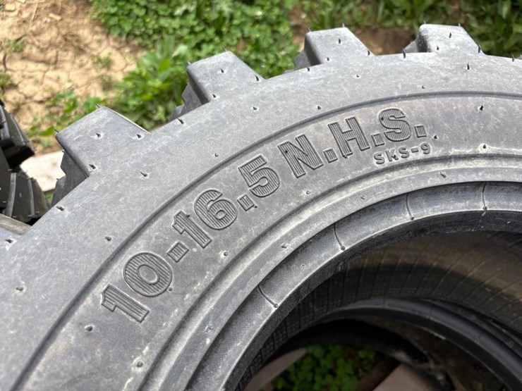 10-16.5-sks9-tires-(set-of-4)-image-8