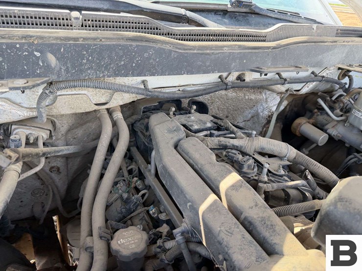 2017-chevrolet-silverado-2500-image-31