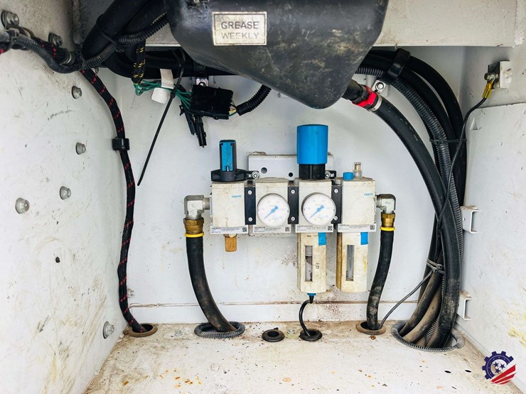 2018-ford-f550-image-50