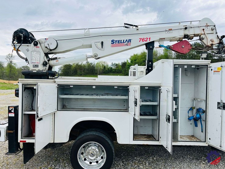 2018-ford-f550-image-49