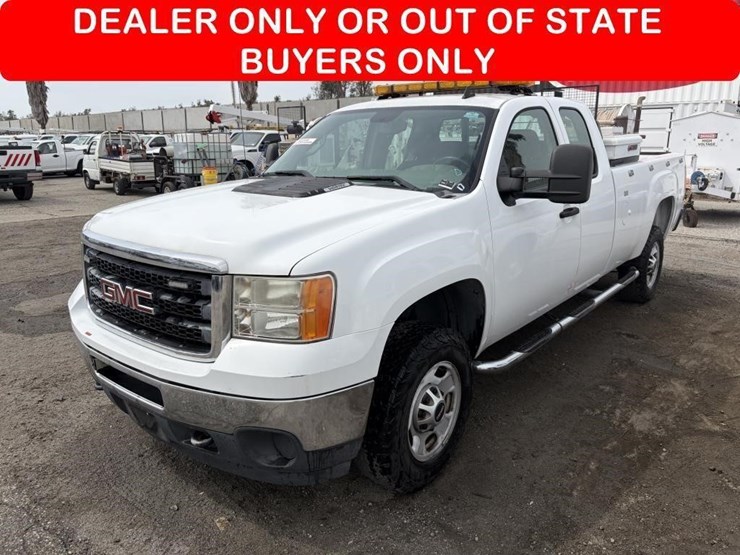 2012-gmc-sierra-2500-image-1