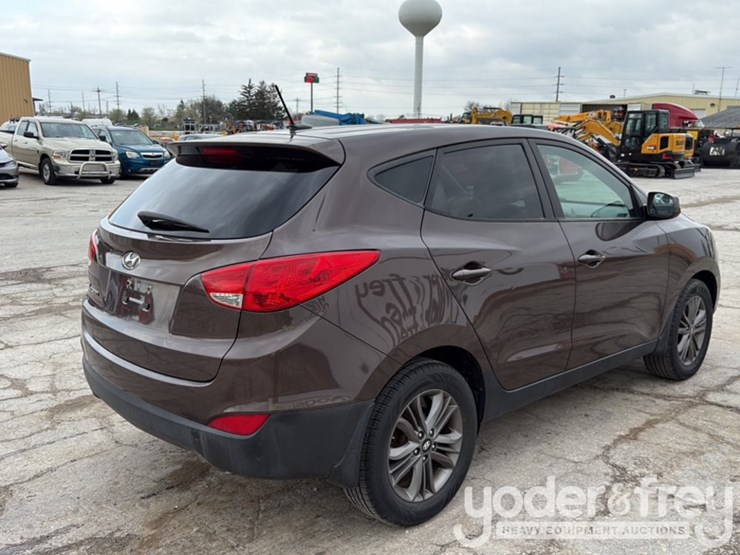2015-hyundai-tucson-image-3