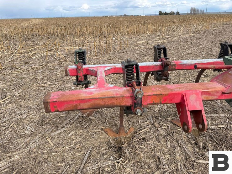 custom-cut-3pt-cultivator-toolbar-image-10