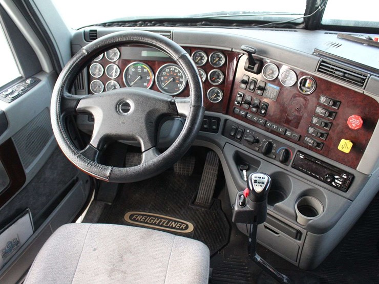 2019-freightliner-corando-glider-3alxfb001ldls9685-mileage:-does-not-run-image-30