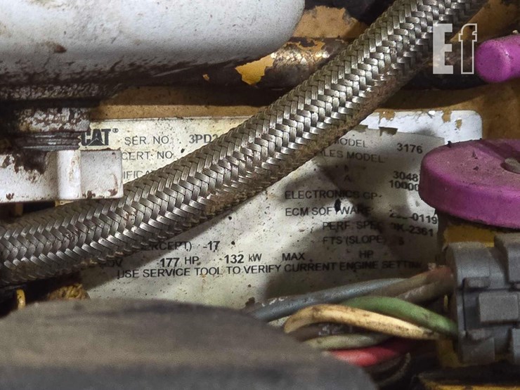 2007-caterpillar-140h-image-23