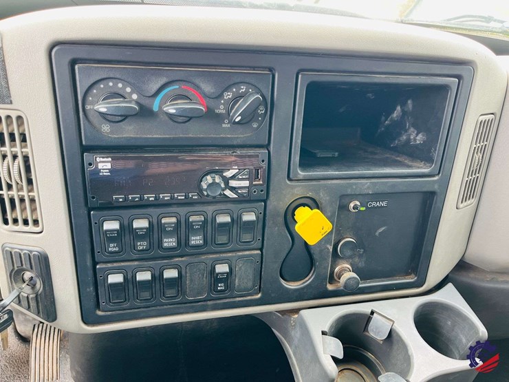 2015-international-durastar-4300-image-107