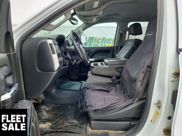 2018-chevrolet-silverado-3500hd-image-13