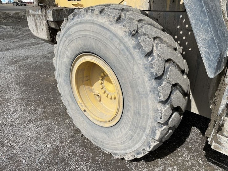 2019-komatsu-wa320-8-image-12