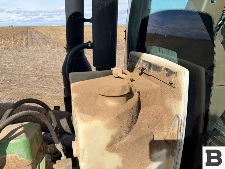 2004-john-deere-9520t-image-46