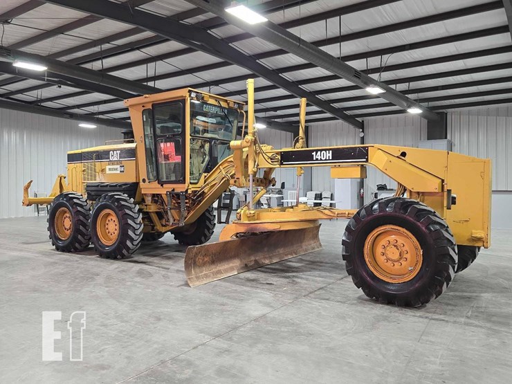 2007-caterpillar-140h-image-2