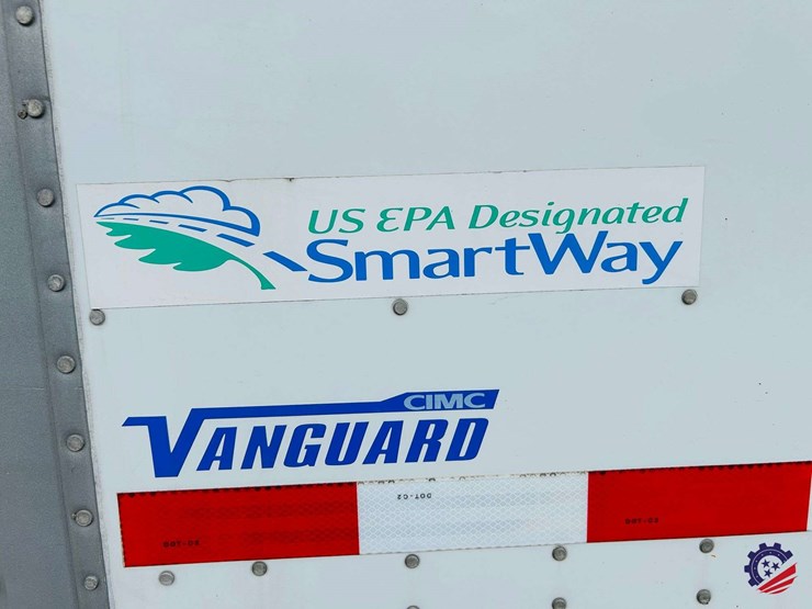 2015-vanguard-53-ft-image-10