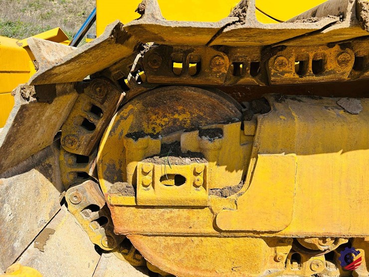 2022-komatsu-d65px-18-image-23