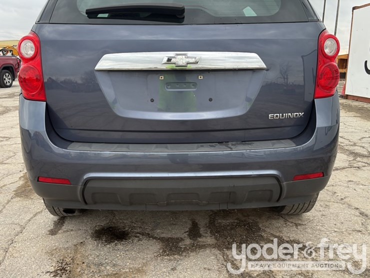 2014-chevrolet-equinox-image-16