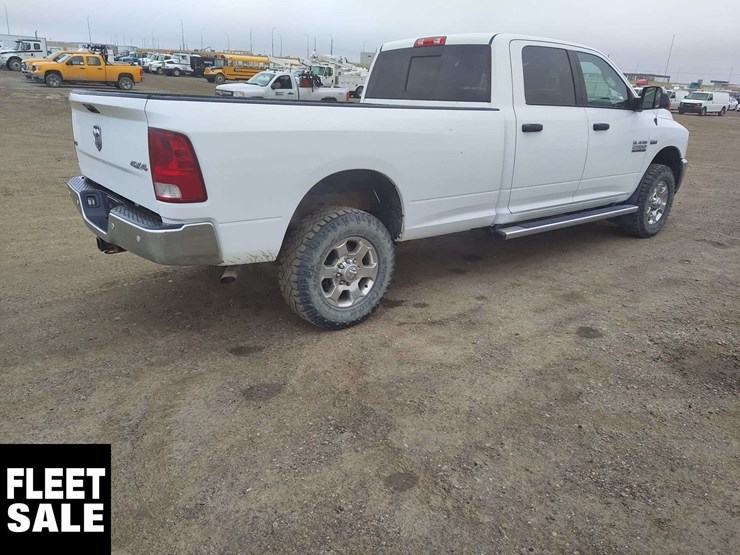 2018-dodge-2500-image-5