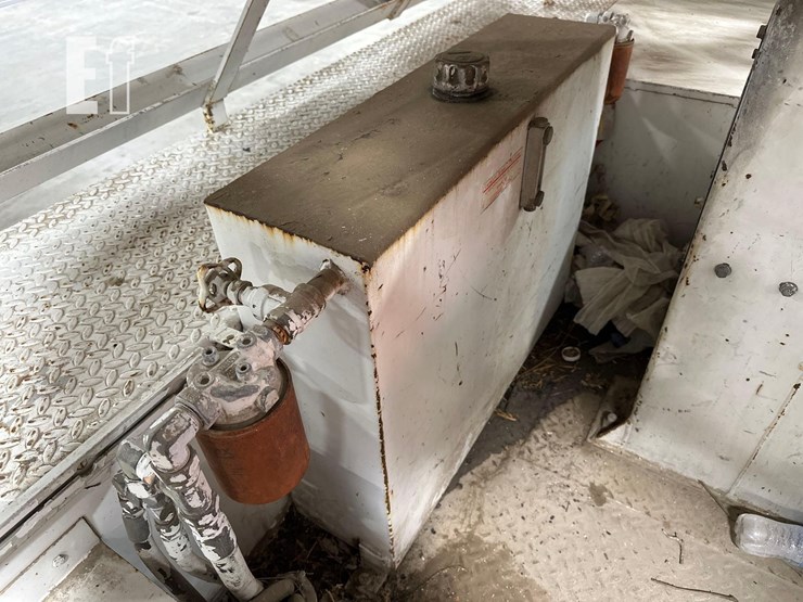 1996-ford-f450-image-14